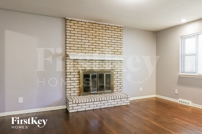 1004 SW 14th St Terrace