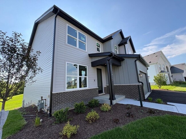 12412 Limerick Ln