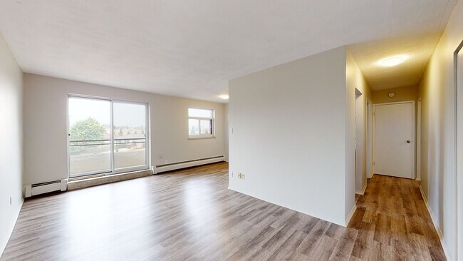 Photo - 11 Catalina Dr