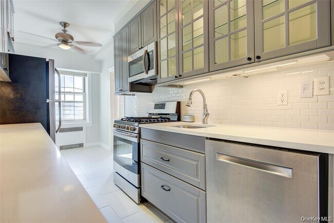 Photo - 79-15 35th Ave Unit 5A