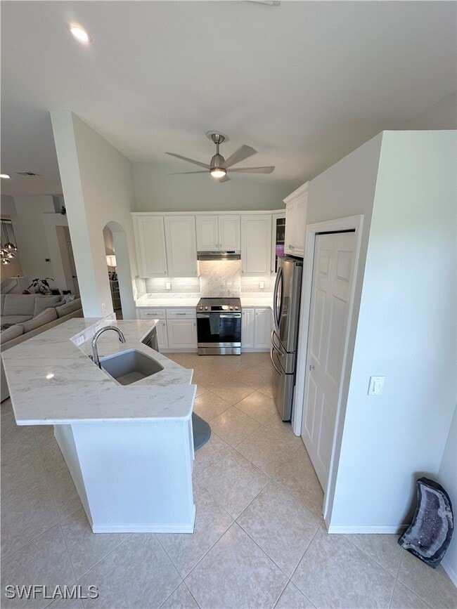 23007 Lone Oak Dr