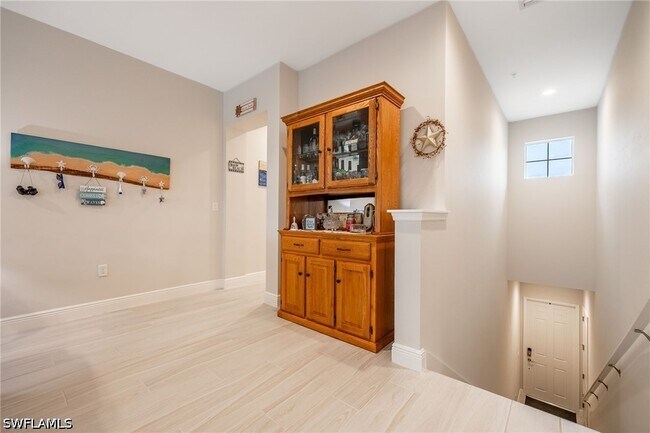 Photo - 2555 Seychelles Dr Unit 406
