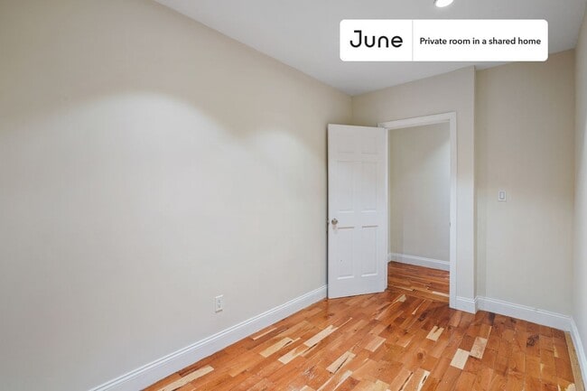 Photo - Room in Shared 2 bed/1 bath home in East Harlem Unidad B