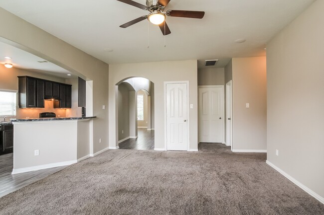 Photo - 5211 Clipper Hill Ct