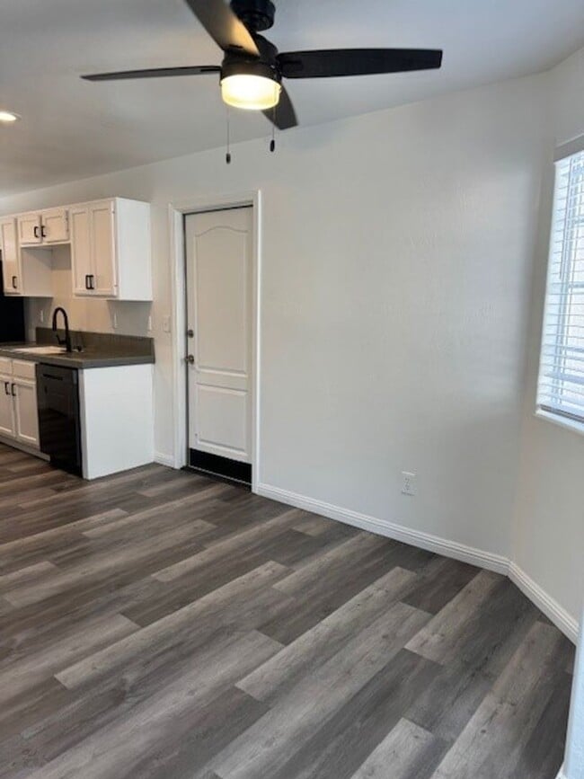 Photo - 3126 Silverlake Dr