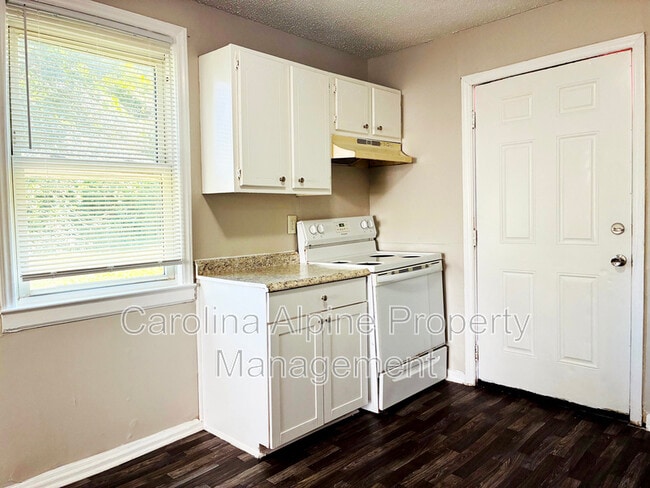 Photo - 249 Scruggs St