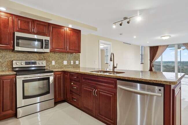 Photo - 3499 Oaks Way Unit 909