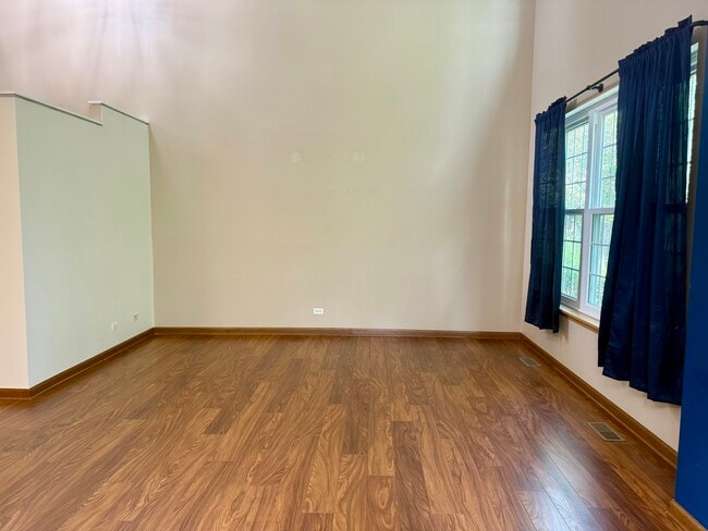 Photo - 623 Shakespeare Dr