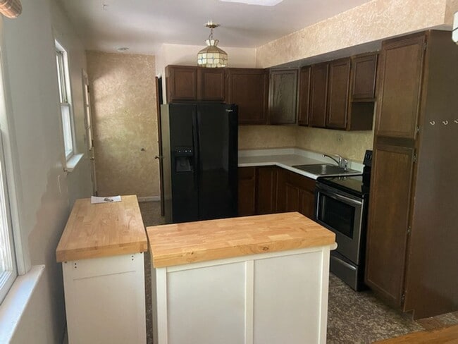 Photo - 730 Lonely Cottage Rd Unit #1 Main House- 730 Lonely Cottage