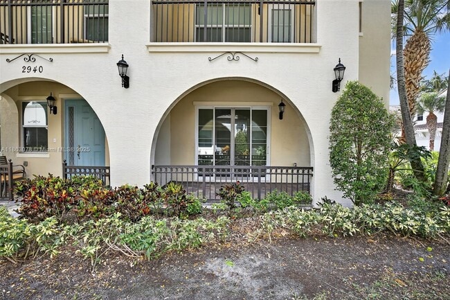 Photo - 2938 St Thomas Dr