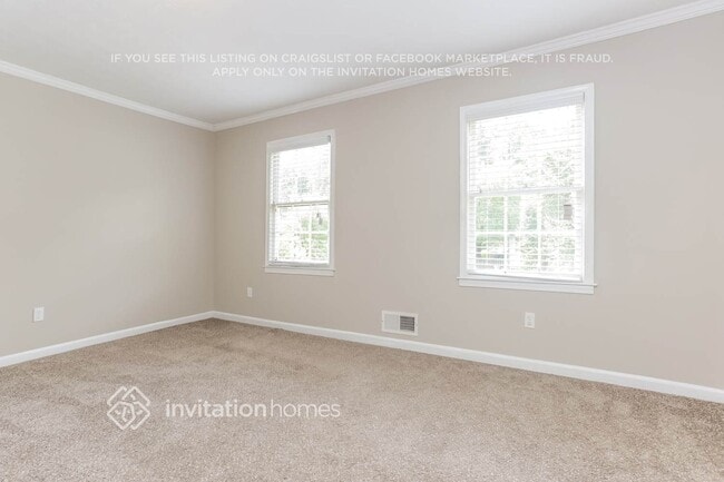 Photo - 631 Shannon Green Cir SW