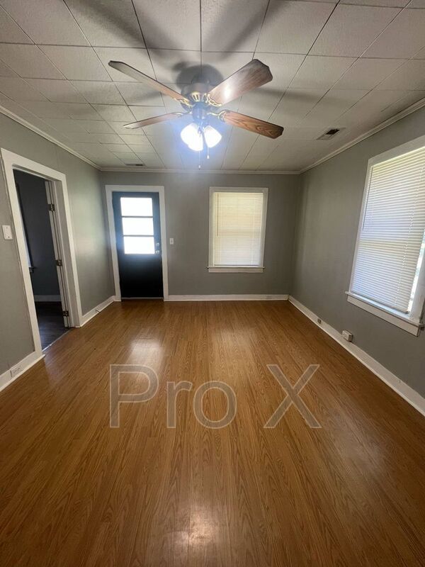 Photo - 120 S Patterson Ave