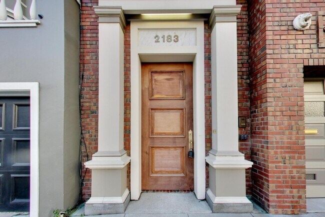 Photo - 2183 Pacific Ave