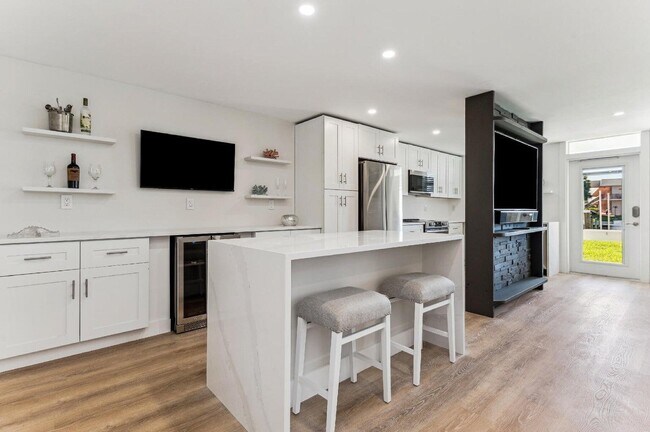 Photo - 108 Paradise Harbour Blvd Unit 107
