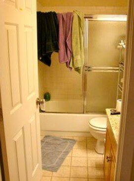 *Pictures are representative samples of the advertised unit. In some cases, the actual units you tou - 23 Cumberland St Unit A4