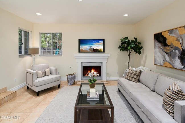 Photo - 4345 Willow Glen St