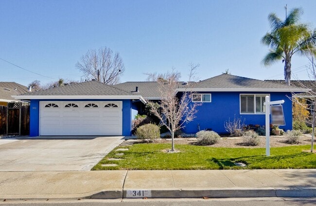 Building Photo - Wow! What a Great Home! Available Soon!
