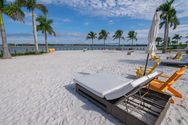 Photo - 14632 Edgewater Cir Unit ID1049696P