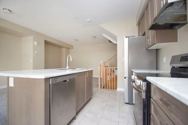 Photo - 1104 Lockie Dr