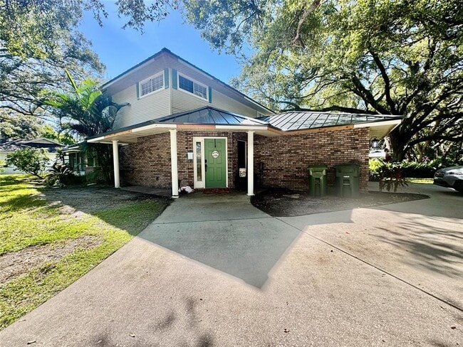 Photo - 6812 Arbor Oaks Dr