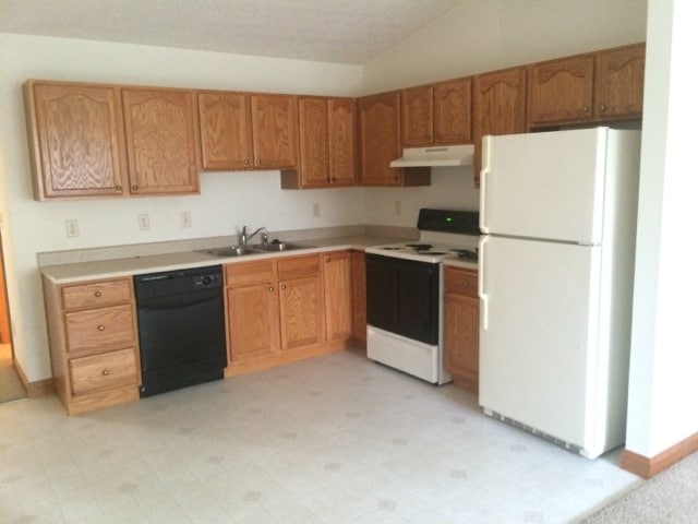 Kitchen - 2251 Shamrock Ln Unit 2251 D