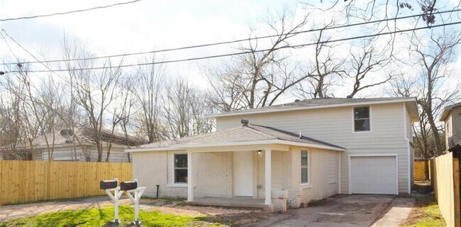 Photo - 3007 Grovey St