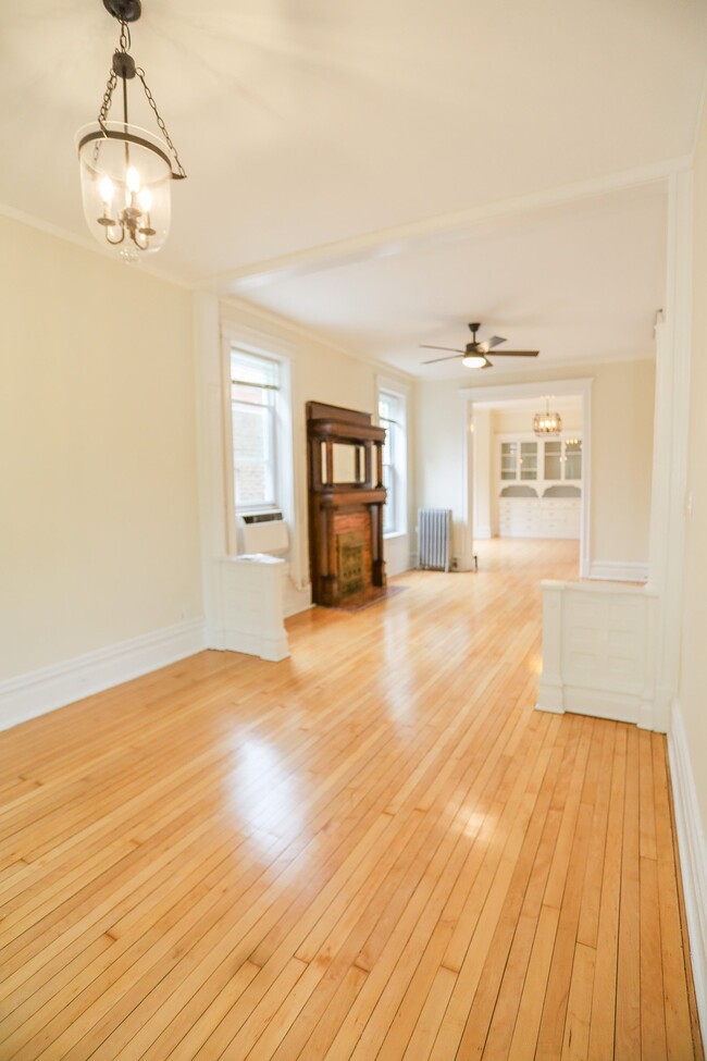 Photo - 1844 W Grace St Unidad 2