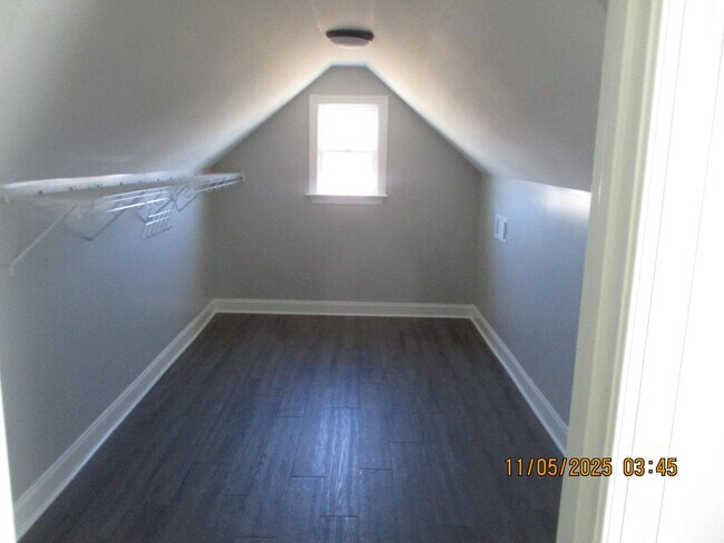 Photo - 112 Bermuda Ln