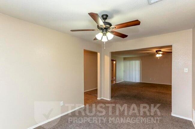 Photo - 5304 Vail Dr