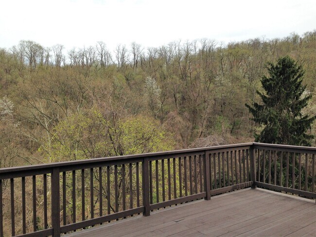 Photo - 3213 Josephine St