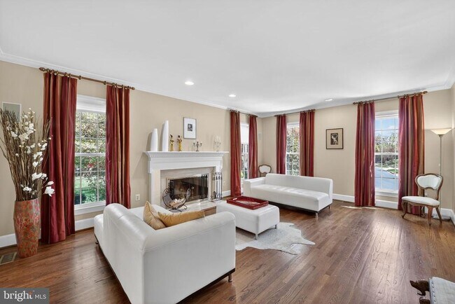 Photo - 5115 Cape Cod Ct