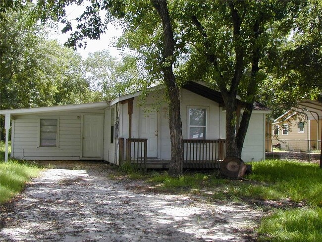 Photo - 421 S Columbia Dr