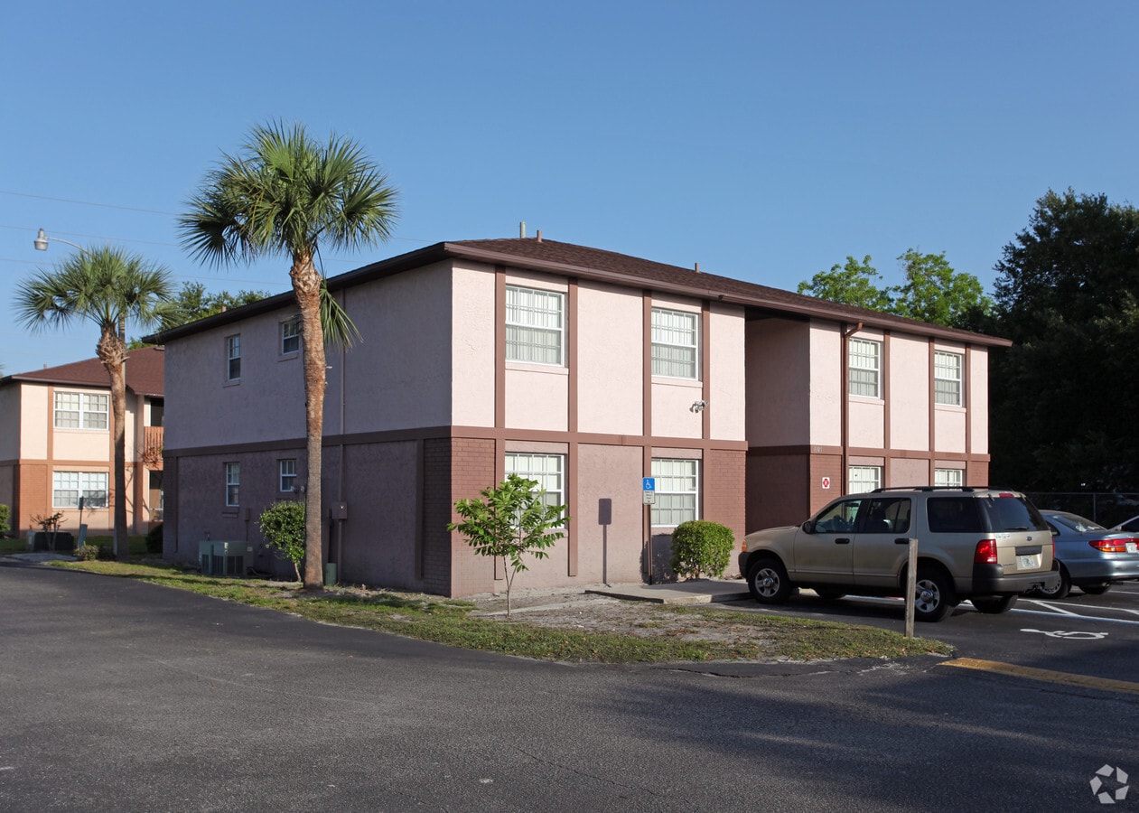 Photo - Pebble Creek Apartments