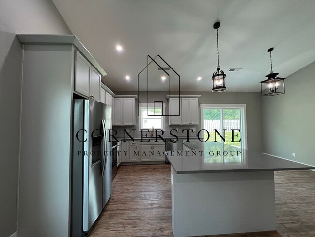Photo - 1408 24th Ave N