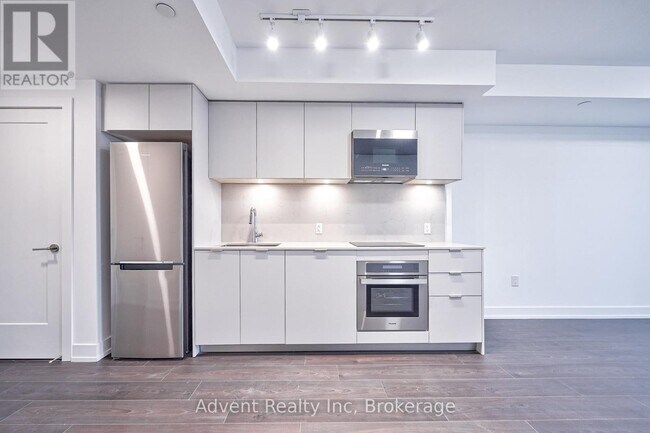 Photo - 9 Clegg Rd Unit 1016