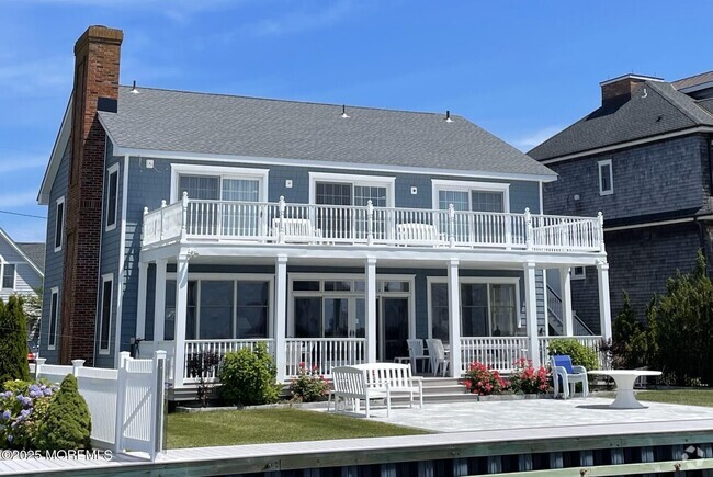 Building Photo - 1118 Barnegat Ln Rental