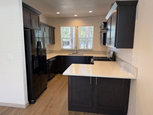 Photo - n51304 Unit 1