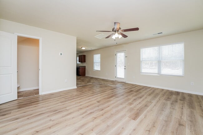 Photo - 110 Betty Ann Ln