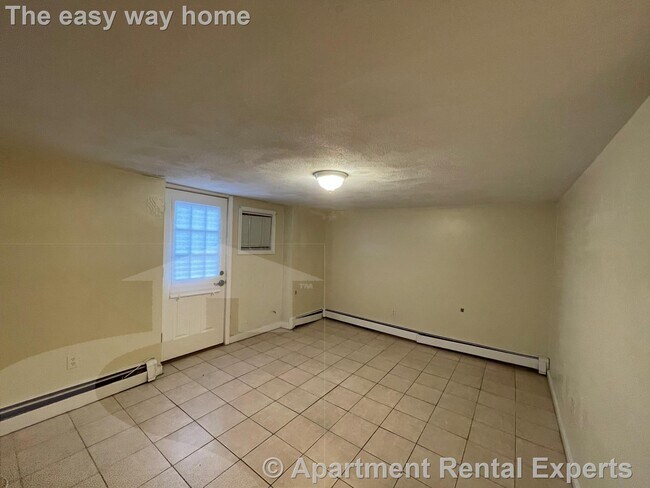 Photo - 17A Suffolk St