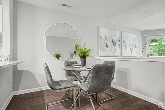 Buckingham 2BR, 2BA -1099SF - Dining Room
