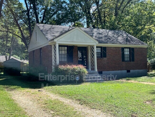 Photo - 792 St Nick Dr