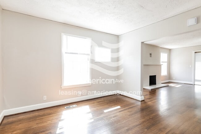 Photo - 1600 4th Terrace W