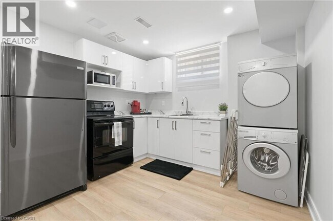 Photo - 17 Clearview Dr
