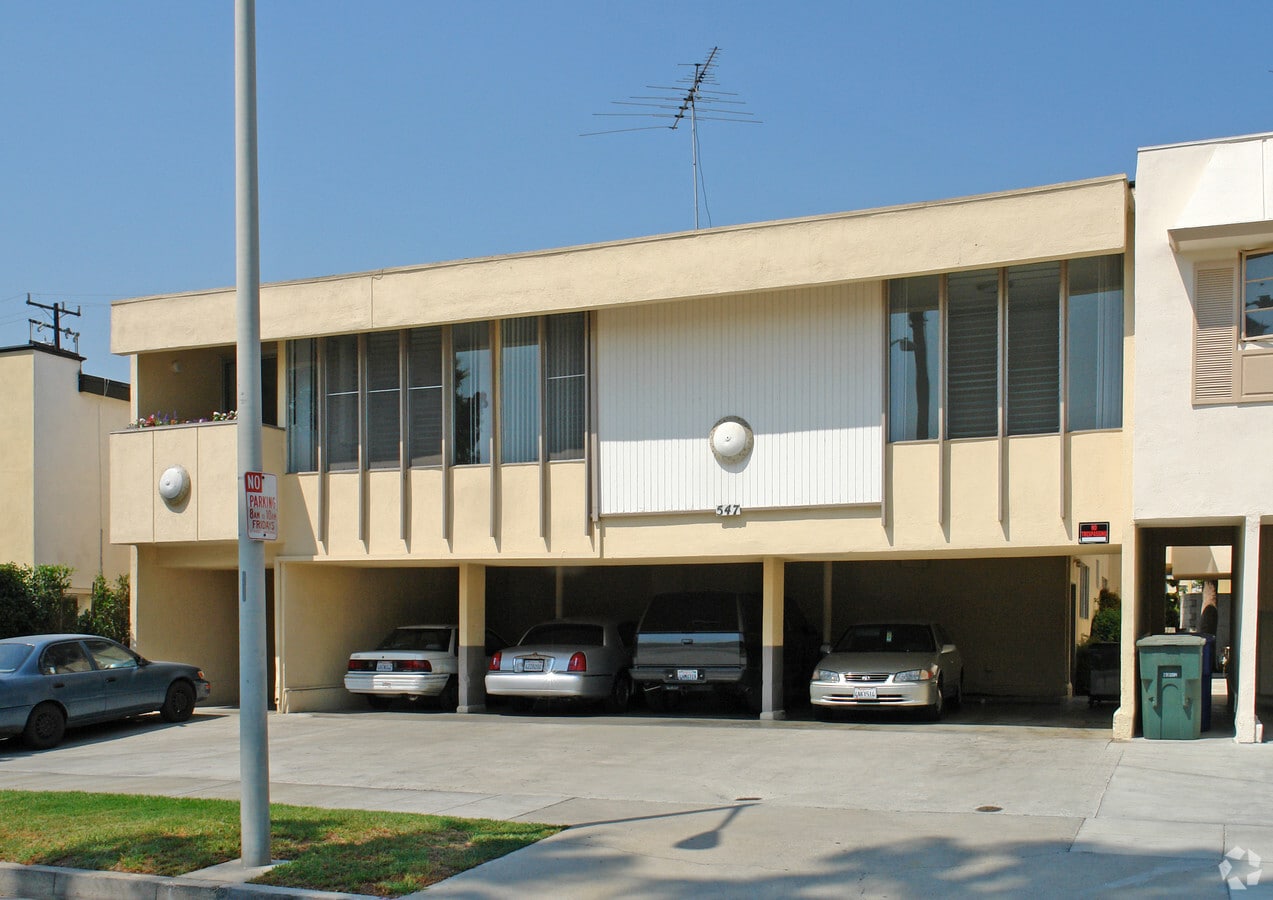 Beautiful 2 Bed Unit in West Hollywood - Beautiful 2 Bed Apartments Unit in West Hollywood