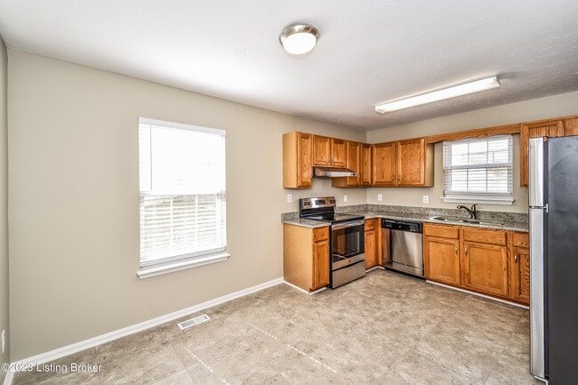 Photo - 10500 Whitepine View Pl