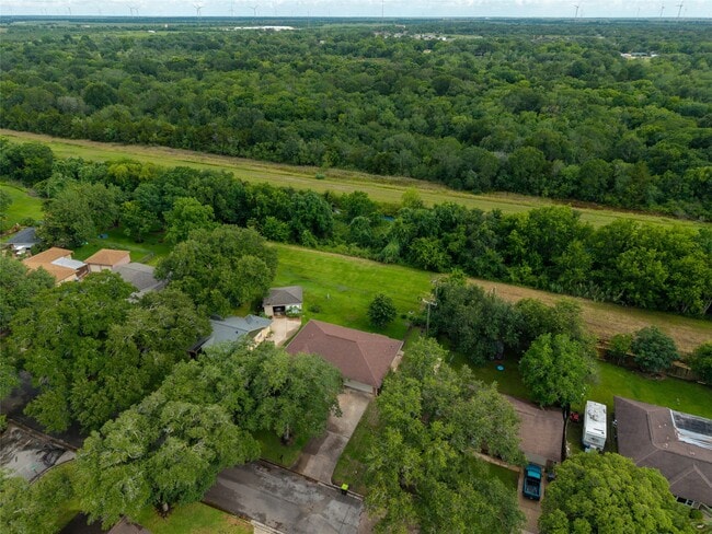 Photo - 2308 Hillcrest Dr