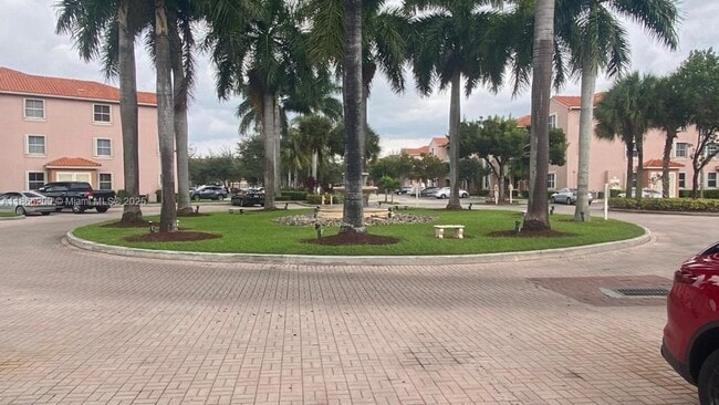 Photo - 6380 NW 114th Ave Unidad 304