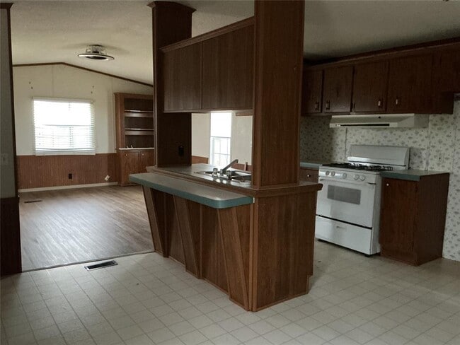 Photo - 10830 N 2248 Rd