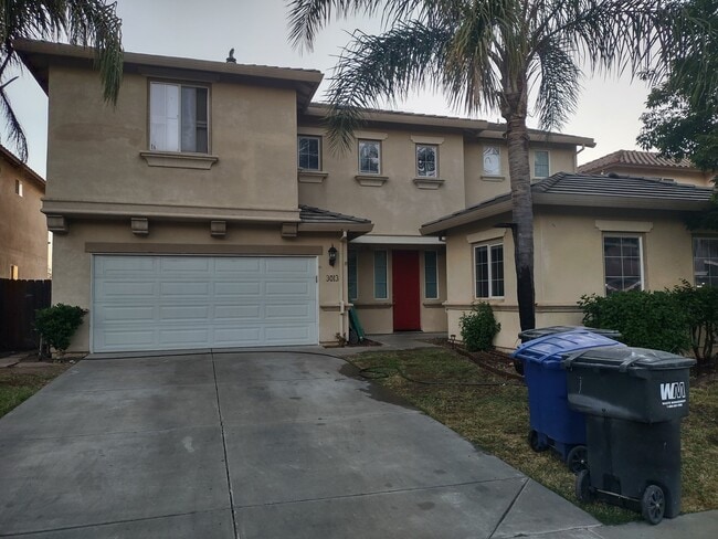 Building Photo - 3013 Collingham Ct