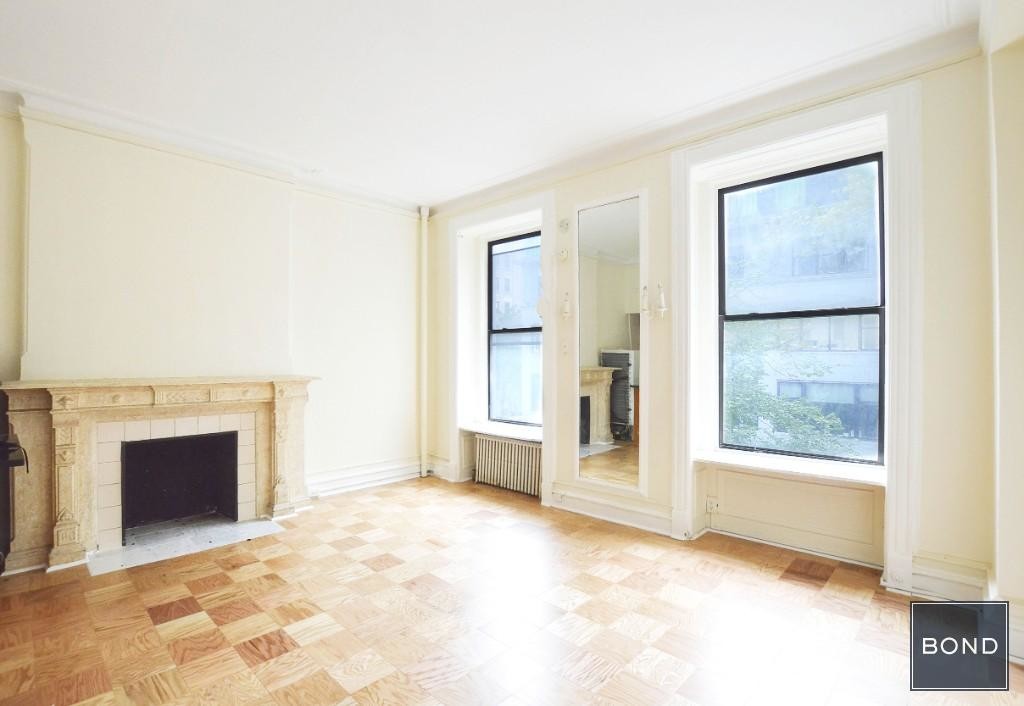 160 East 64th Street - 160 East 64th Street Apartments